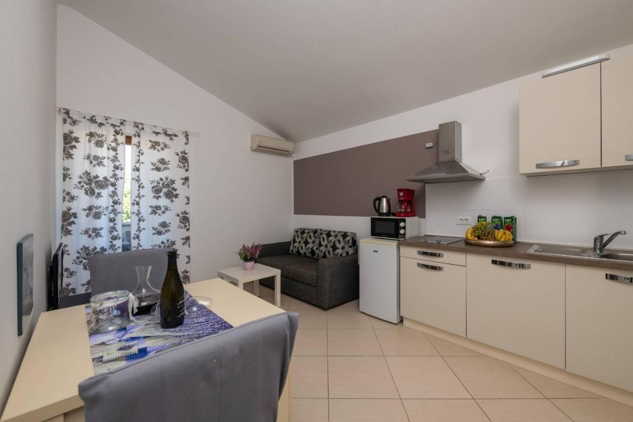 Apartmani Jana Пореч Экстерьер фото
