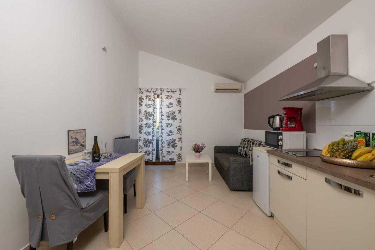 Apartmani Jana Пореч Экстерьер фото